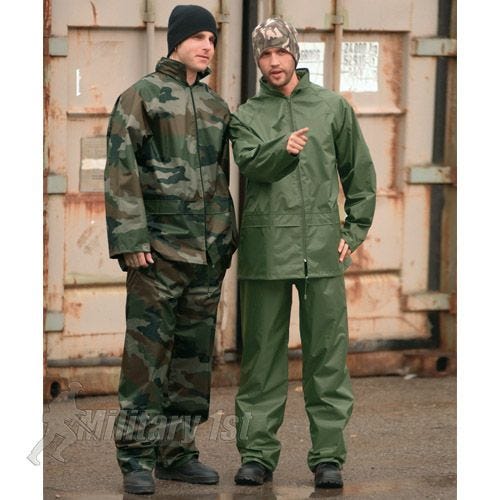 Traje impermeable Mil-Tec en CCE