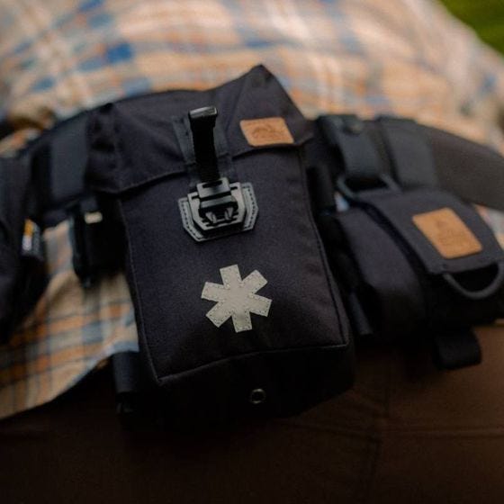 Botiquín de primeros auxilios Helikon Bushcraft - Rojo