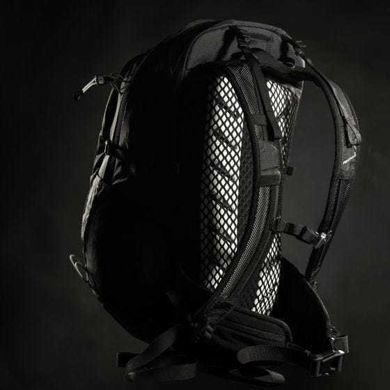 Mochila Pentagon Minor 28 L - Negro