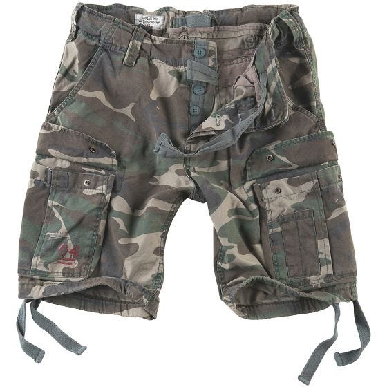 Pantalones cortos Surplus Airborne Vintage lavados a la piedra en Woodland
