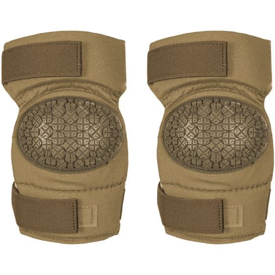 Coderas Alta Industries AltaCONTOUR 360 con placas Vibram y cierres AltaGRIP en Coyote