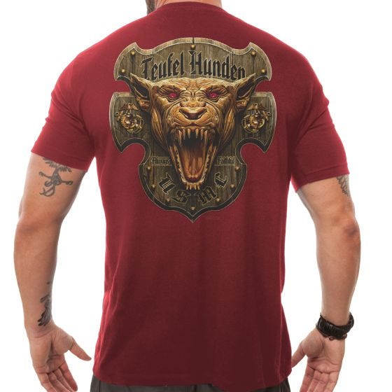 Camiseta 7.62 Design USMC Devil Dog en rojo