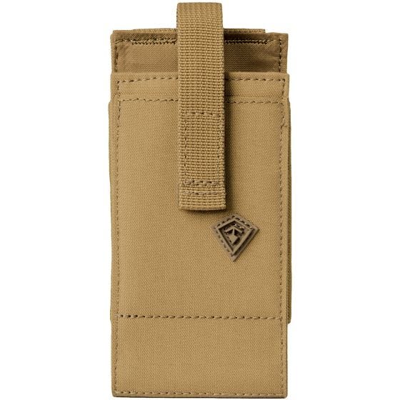 Funda para dispositivos multimedia First Tactical de tamaño grande en Coyote