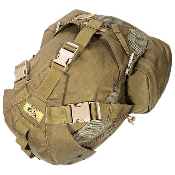Mochila Flyye Carapax de 32 litros en Coyote Brown