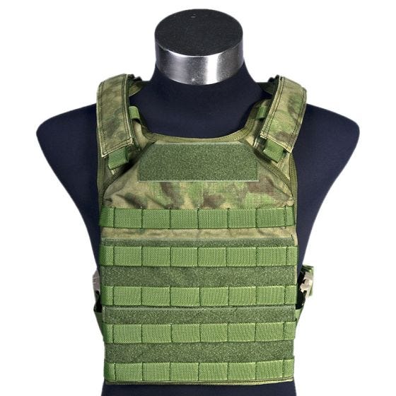 Chaleco portaplacas Flyye Fast Attack GEN 1 con sistema MOLLE en A-TACS FG