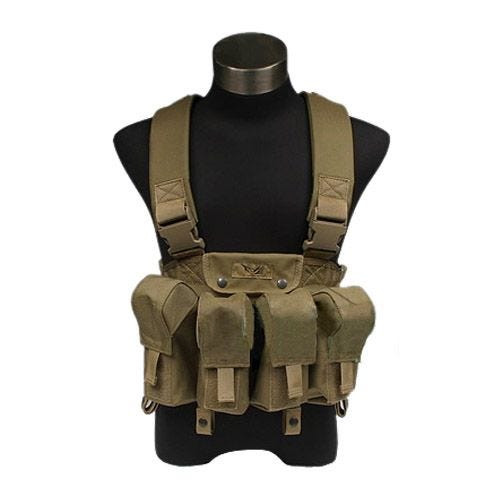 Chaleco táctico Flyye LBT AK en Coyote Brown