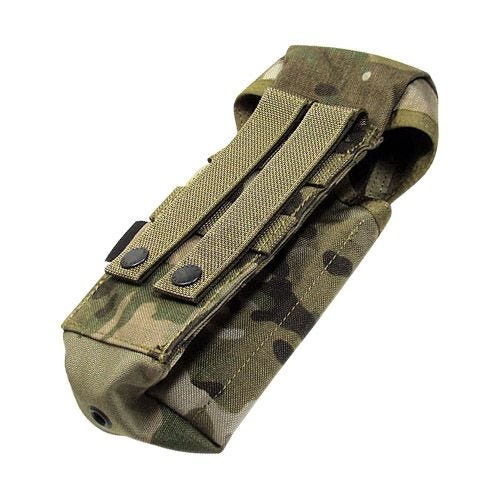 Portacargador individual Flyye AK con sistema MOLLE en MultiCam