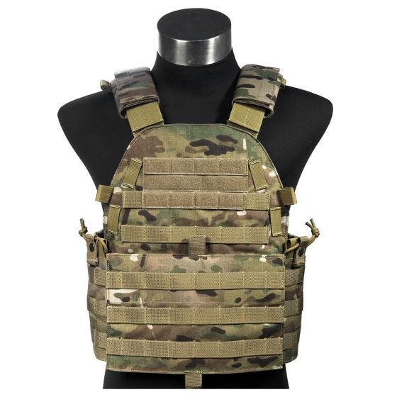 Chaleco Flyye LT6094 con sistema MOLLE en MultiCam