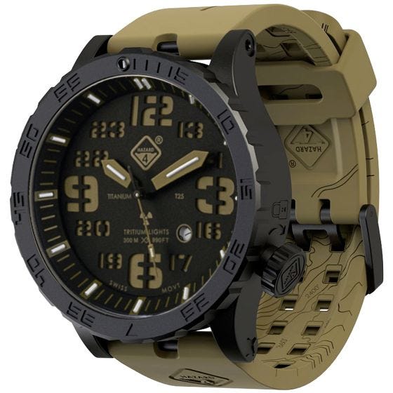 Reloj de titanio con tritio Hazard 4 Heavy Water Diver en Cavern y detalles en verde y amarillo