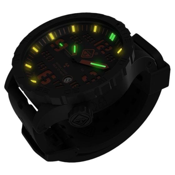 Reloj de titanio con tritio Hazard 4 Heavy Water Diver en Agent Orange y detalles en verde y amarillo