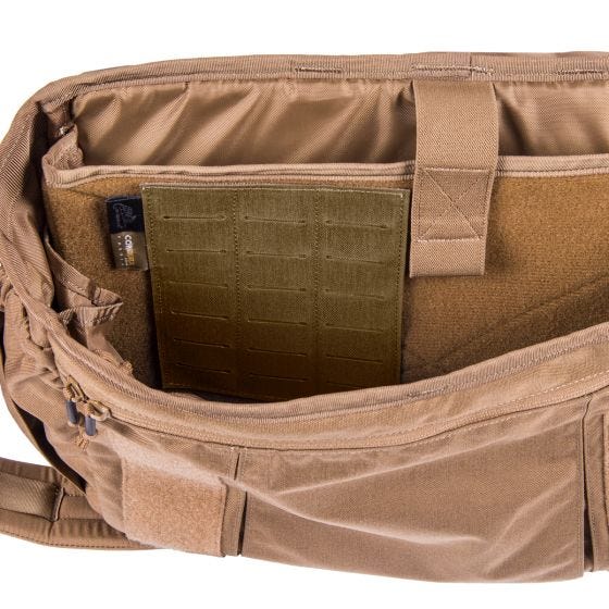 Adaptador MOLLE acoplable Helikon Insert 3 en Coyote