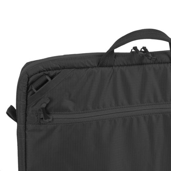Maletín para portátil Helikon de nailon en negro