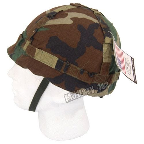 Casco de plástico MFH con funda de tela de camuflaje en Woodland