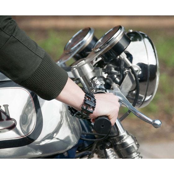 Pulsera métrica Leatherman Tread en negro