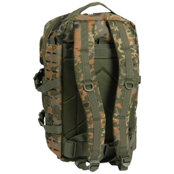 Mochila de asalto con sistema MOLLE Laser Cut Mil-Tec US de tamaño grande en Flecktarn