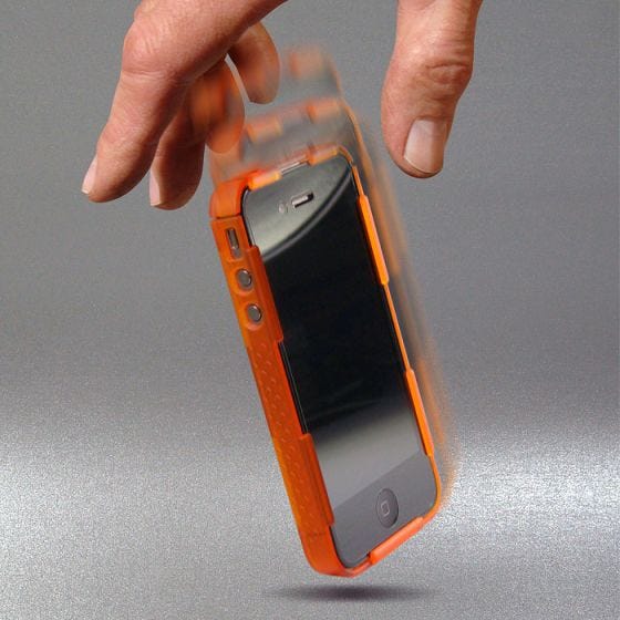 Funda translúcida para iPhone 4/4S Nite Ize Connect en rosa