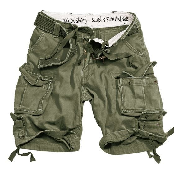 Pantalones cortos Surplus Division en verde oliva