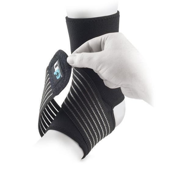 Tobillera de neopreno con correas Ultimate Performance en negro